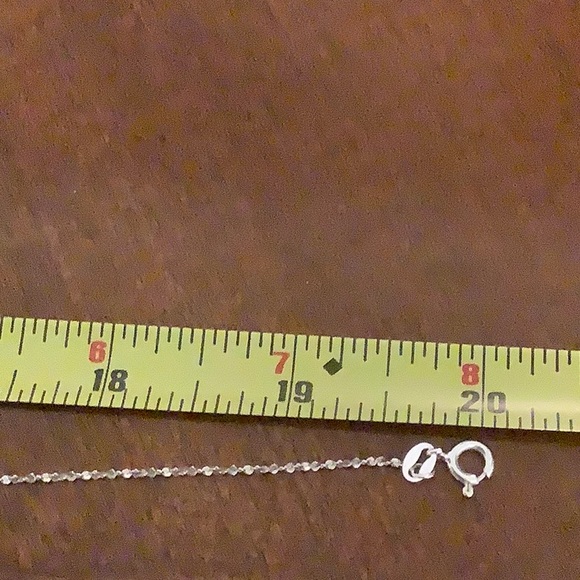 🦋 Beautiful silver and cz heart shaped necklace - Picture 3 of 7